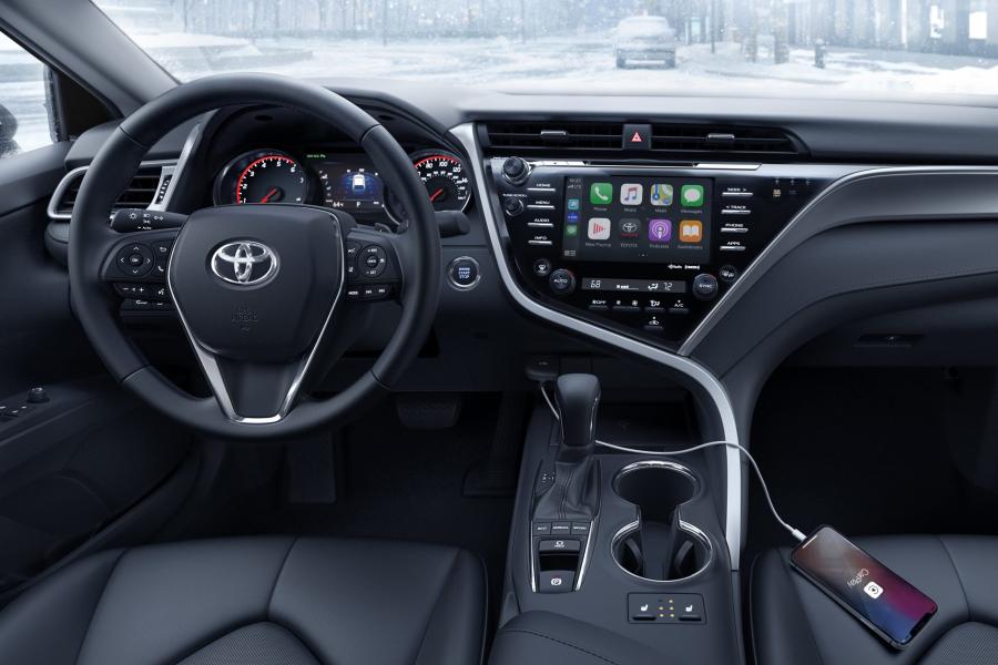 Торпедо Toyota Camry XLE AWD 2019 года  (NA) (фото 13 из 13)
